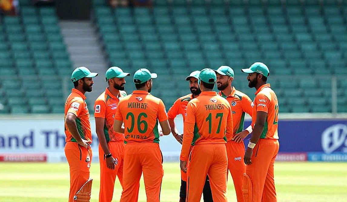 फर्रुखी की वापसी और जिम्बाब्वे के दो बदलाव: टॉस के क्षण में छिपी है असली कहानी फर्रुखी की वापसी और जिम्बाब्वे के दो बदलाव: टॉस के क्षण में छिपी है असली कहानी