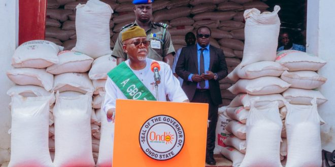 “Governor Aiyedatiwa’s Agricultural Initiative: 1200 Tonnes of Palliative Grains Distributed to Livestock Farmers”